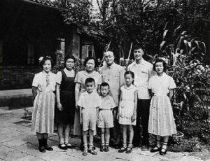 刘伯承告诫子女:不做“红墙里的贵族”_刘氏家族