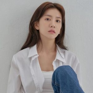 韩国女演员刘珠恩自杀去世 刘珠恩个人资料简介_刘氏家族