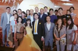 七匹狼与特步家族联姻背后的情业联合发展模式_刘氏家族